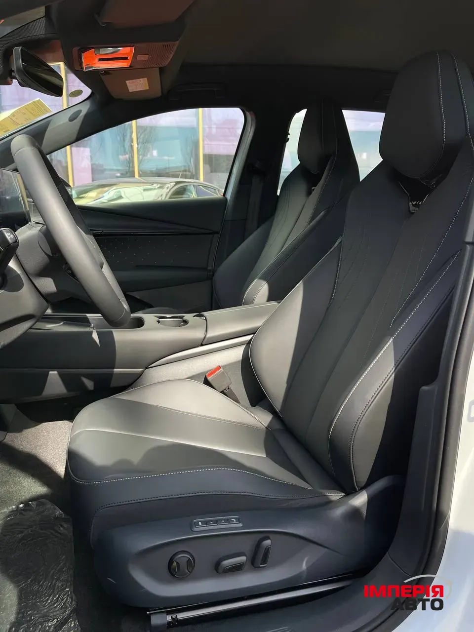 Volkswagen ID. UNYX 06 - фото 5