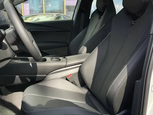 Volkswagen ID. UNYX 06 - фото 5