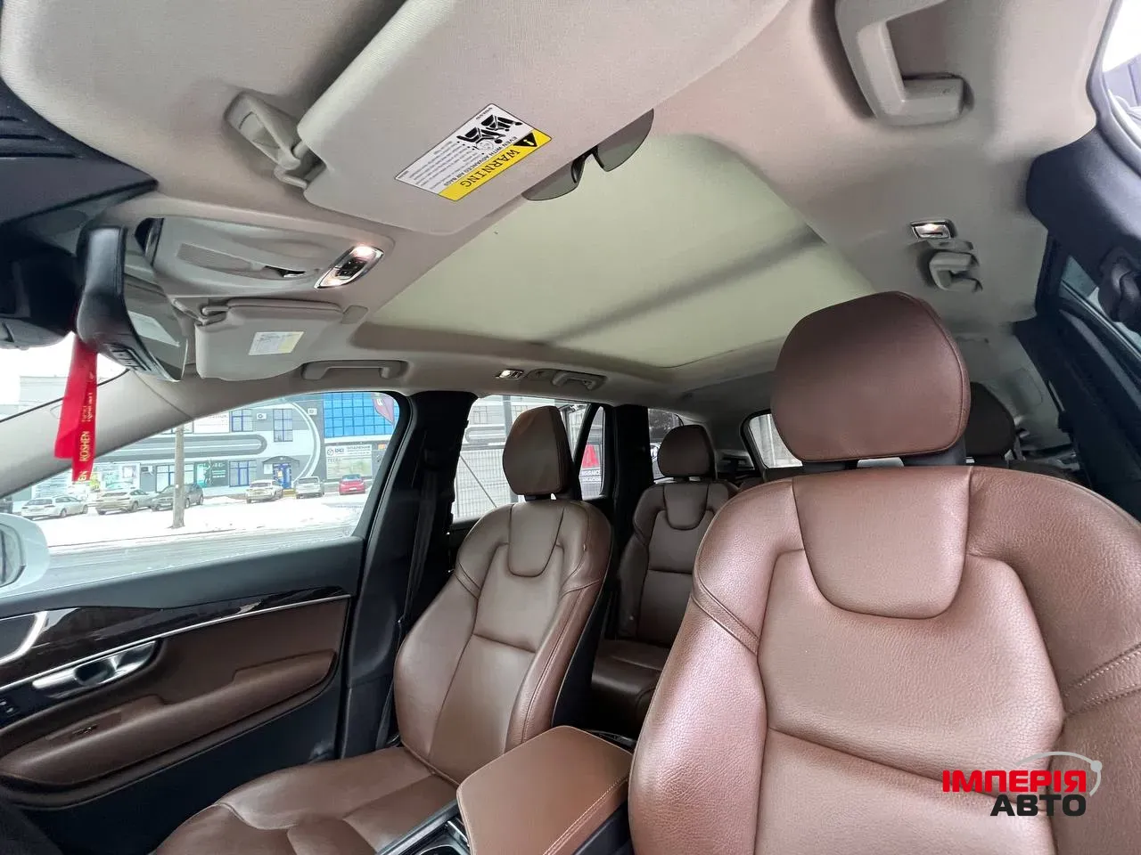 Volvo XC90 - фото 7