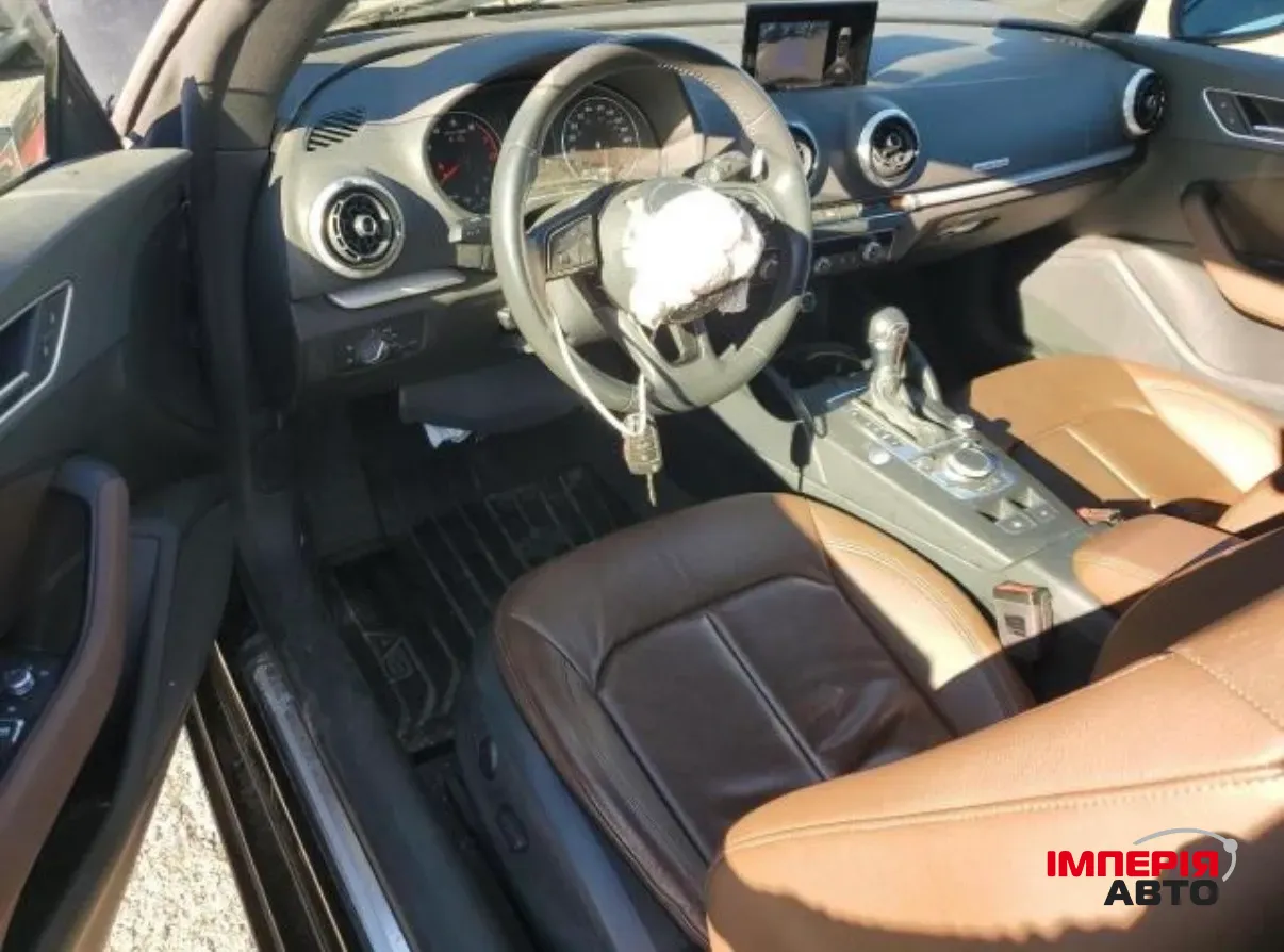 Audi A3 - фото 8