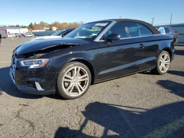 Audi A3 - фото 1