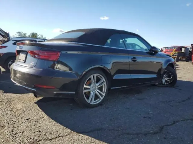 Audi A3 - фото 3