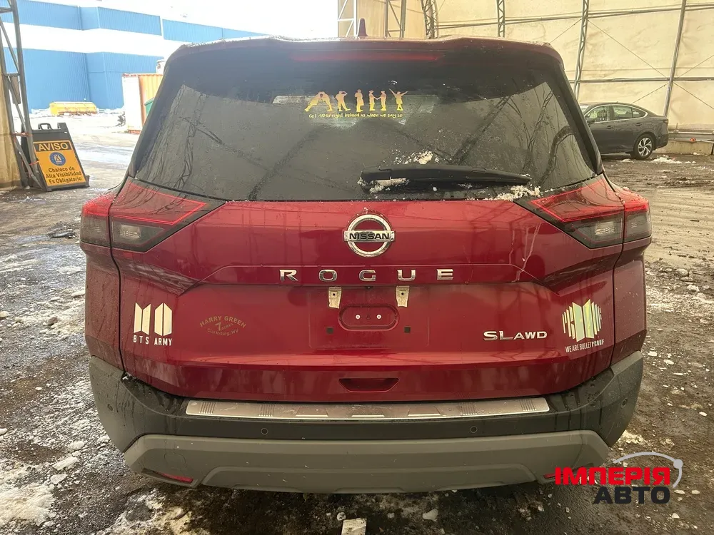 Nissan Rogue - фото 5