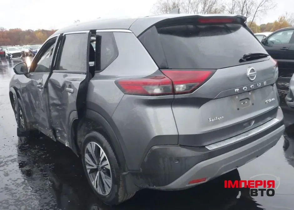 Nissan Rogue - фото 4