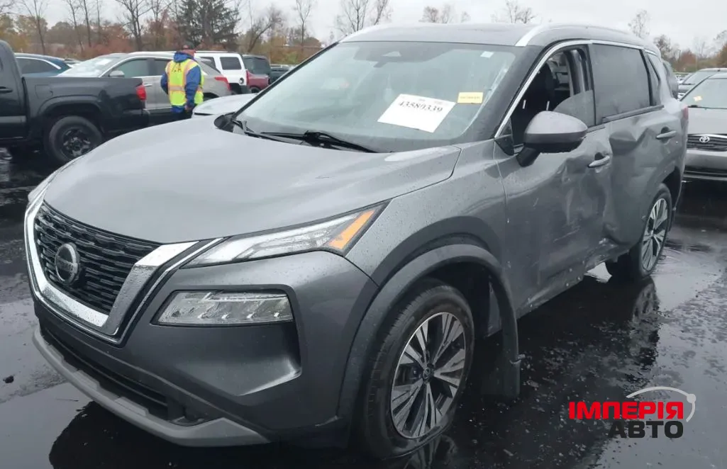 Nissan Rogue - фото 3