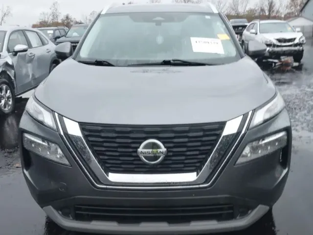 Nissan Rogue - фото 2
