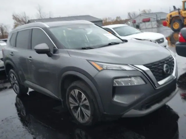 Nissan Rogue - фото 1