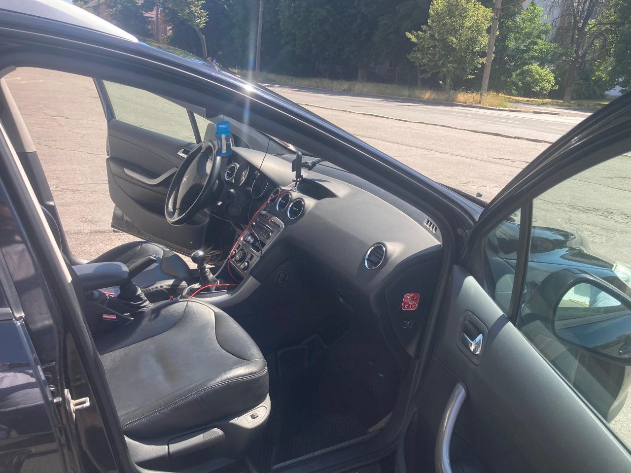 Peugeot 308 - фото 28