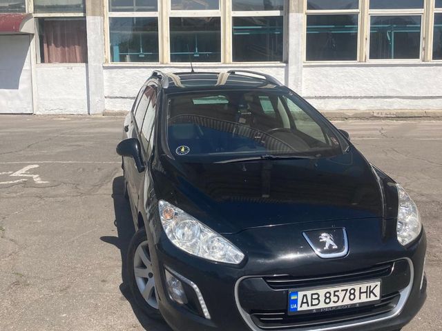 Peugeot 308 - фото 4