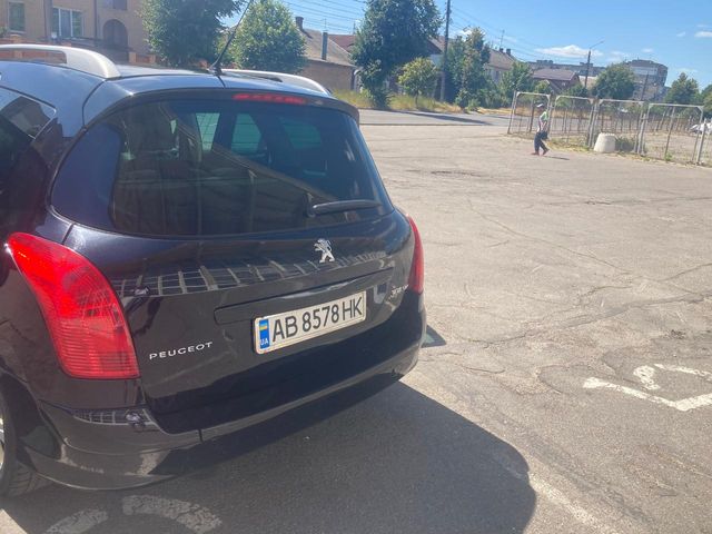 Peugeot 308 - фото 1