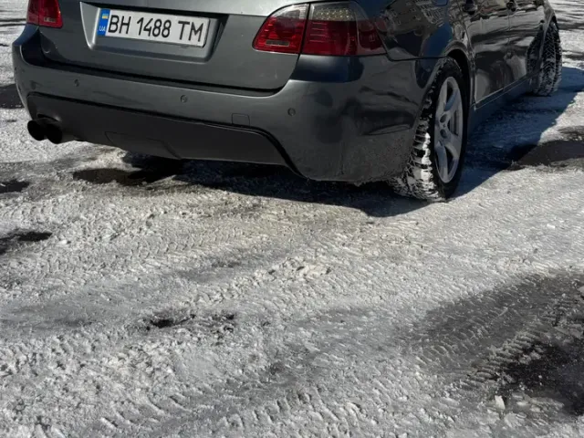 BMW 5 серії - фото 3