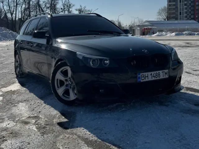 BMW 5 серії - фото 2
