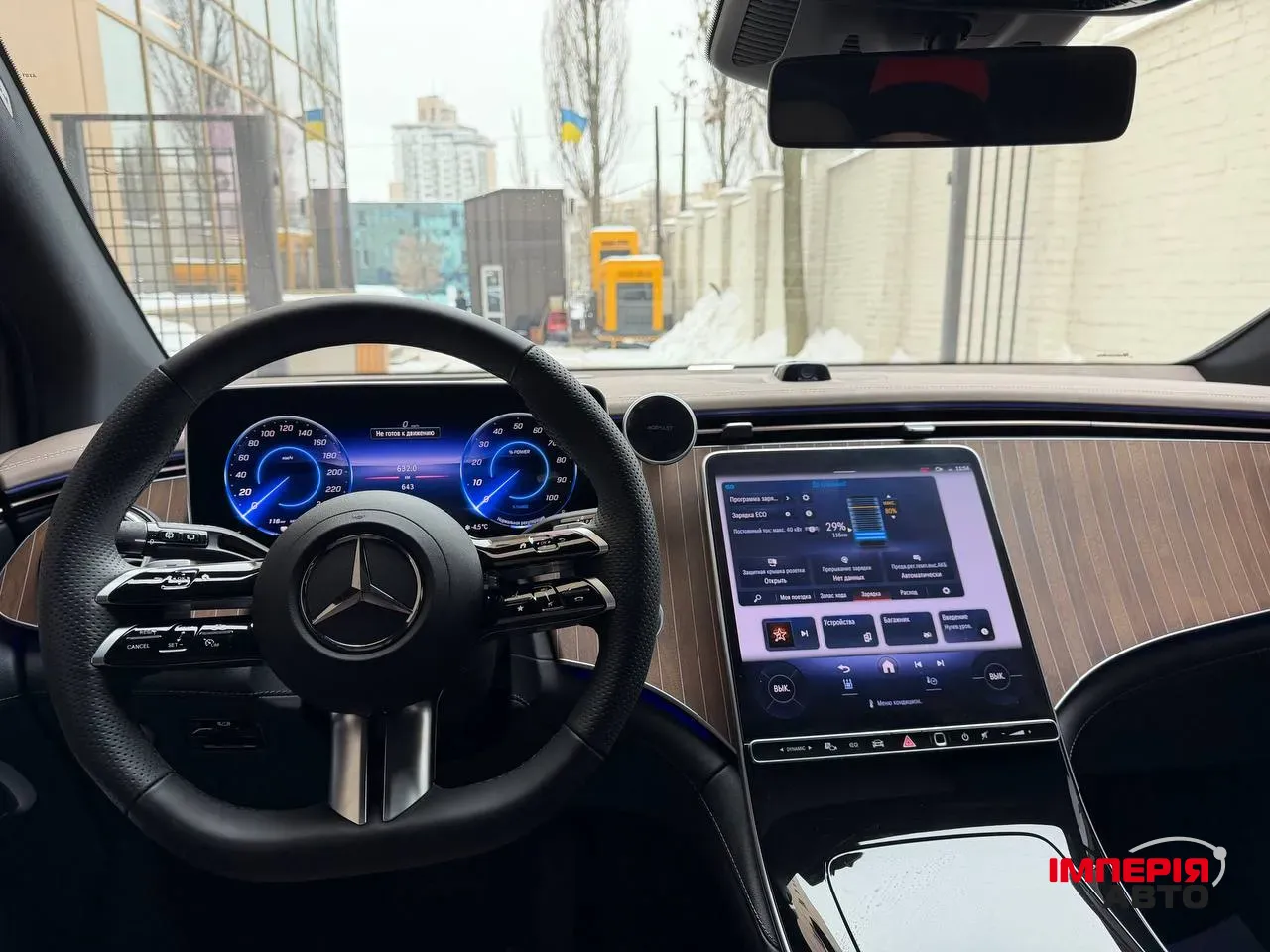 Mercedes-Benz EQE SUV - фото 22