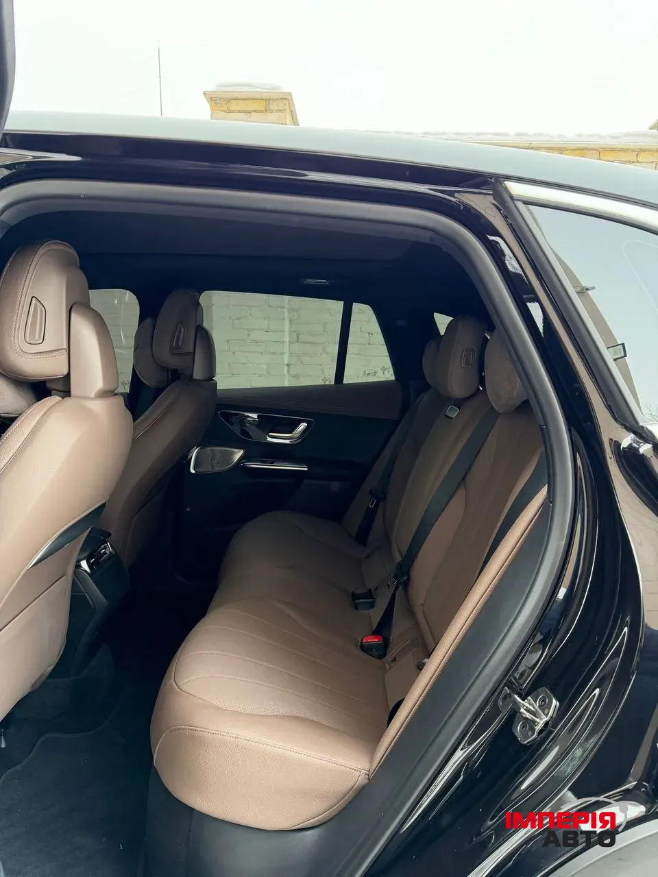 Mercedes-Benz EQE SUV - фото 34