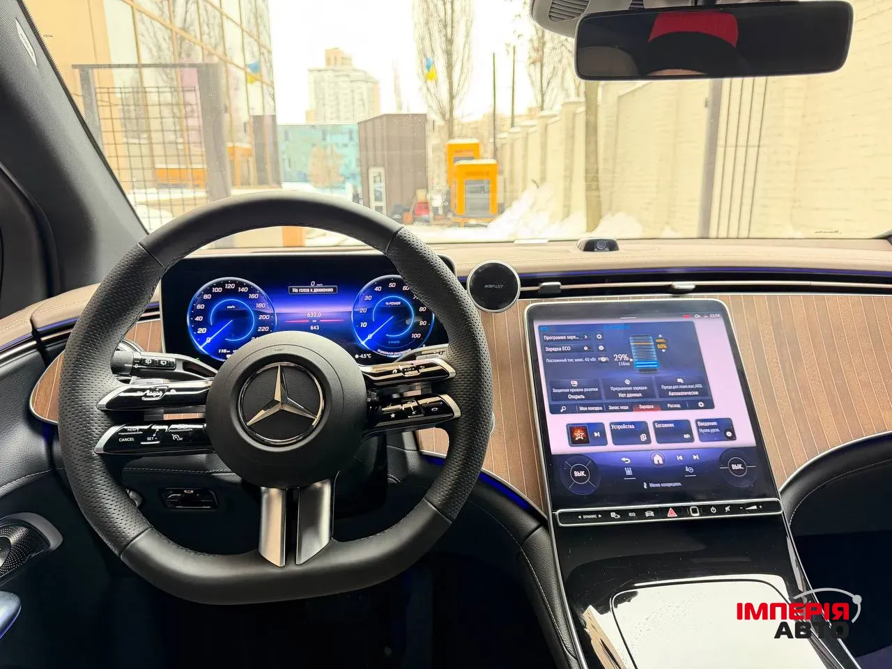 Mercedes-Benz EQE SUV - фото 4