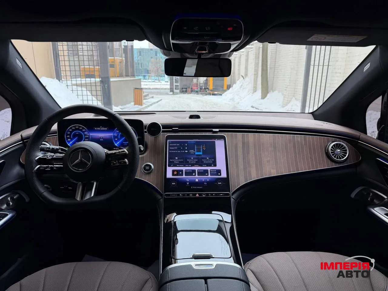 Mercedes-Benz EQE SUV - фото 32