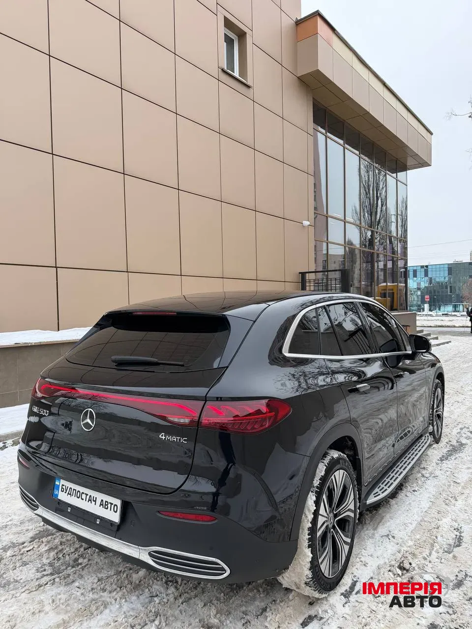 Mercedes-Benz EQE SUV - фото 40