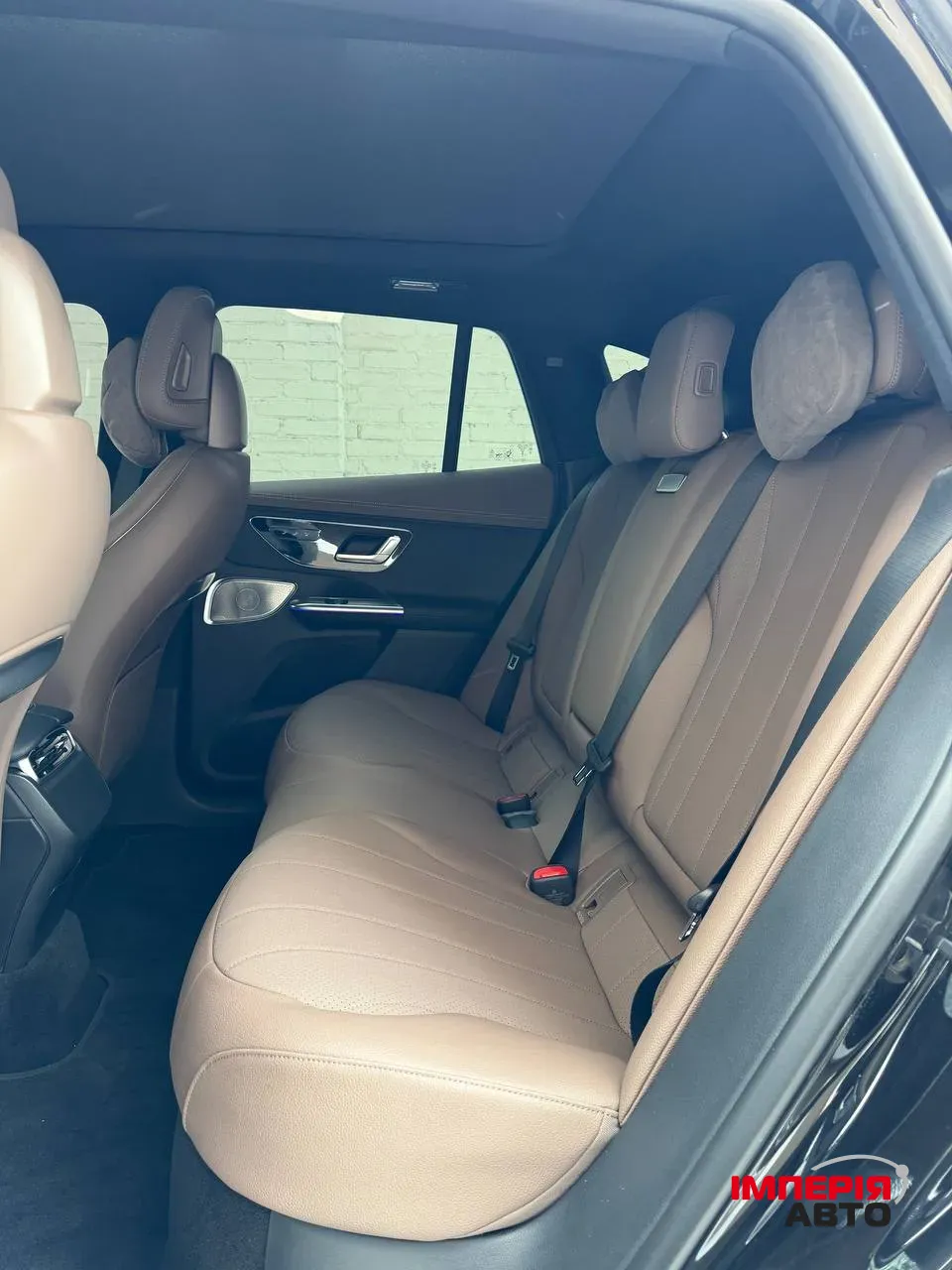 Mercedes-Benz EQE SUV - фото 37