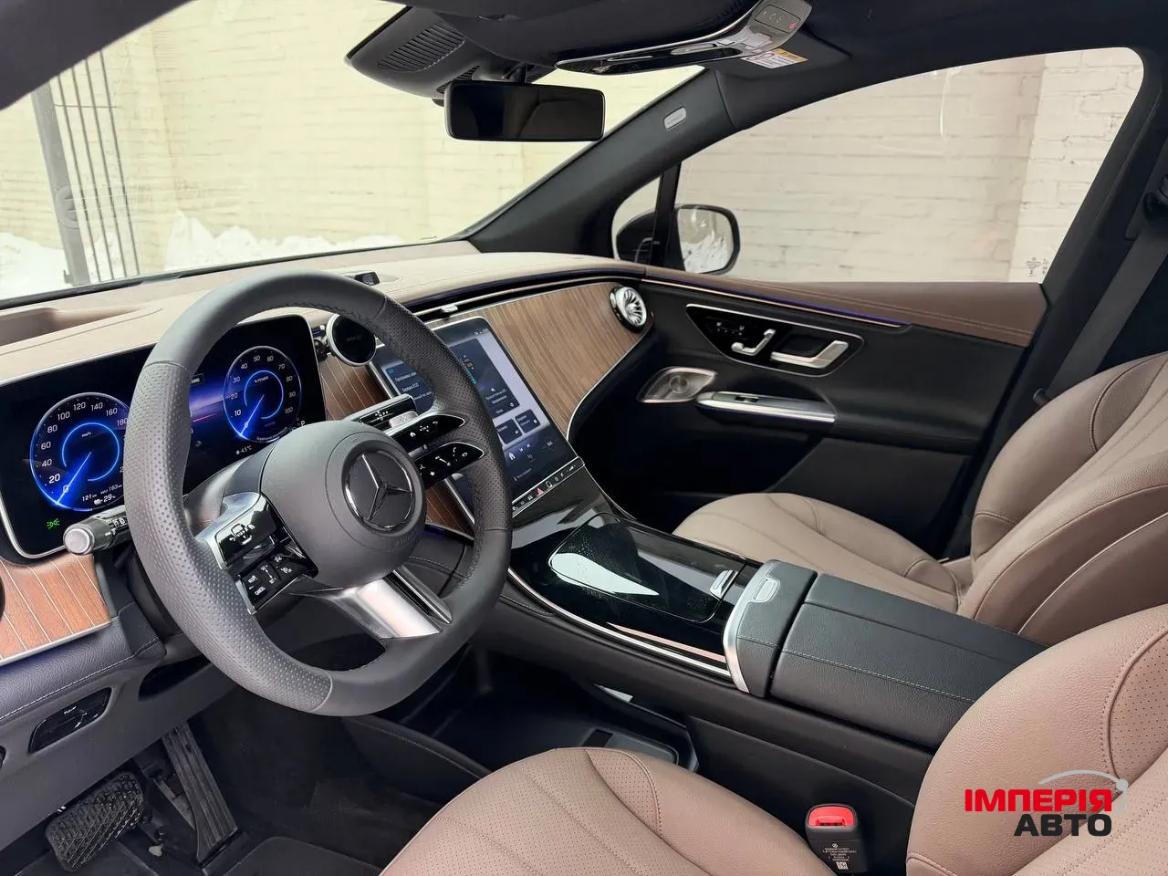 Mercedes-Benz EQE SUV - фото 17