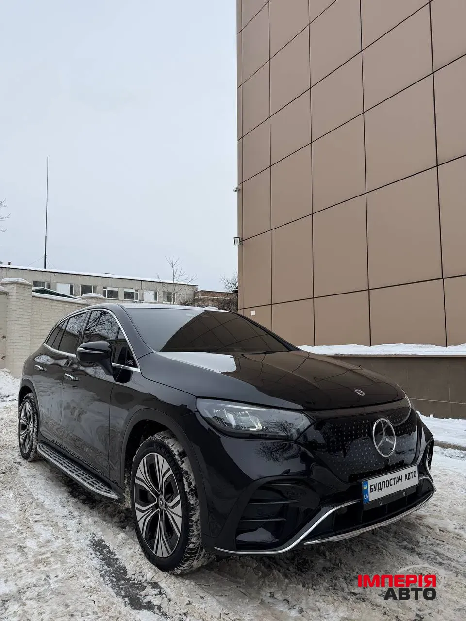 Mercedes-Benz EQE SUV - фото 9