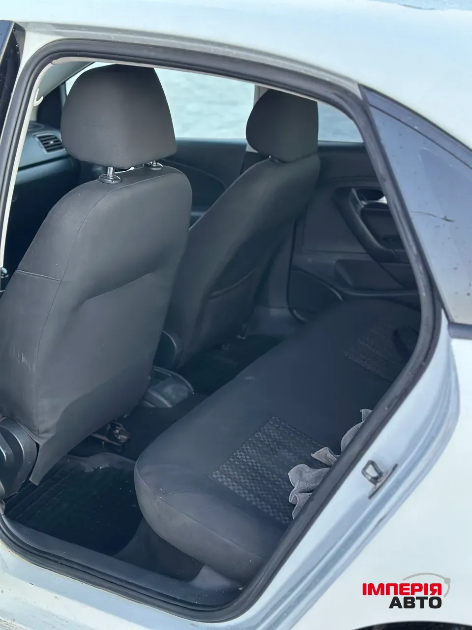 Volkswagen Polo - фото 6