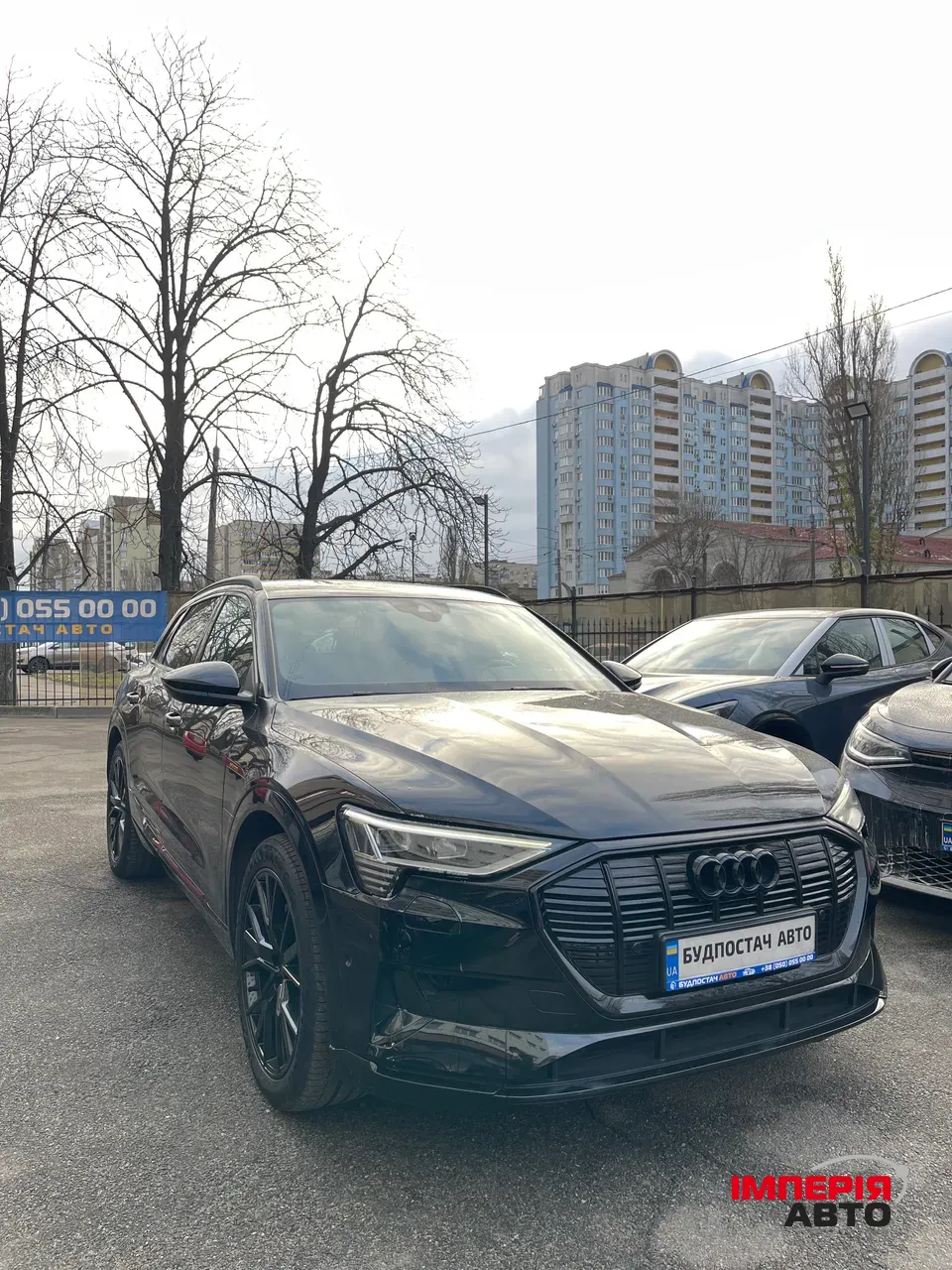 Audi e-tron - фото 12