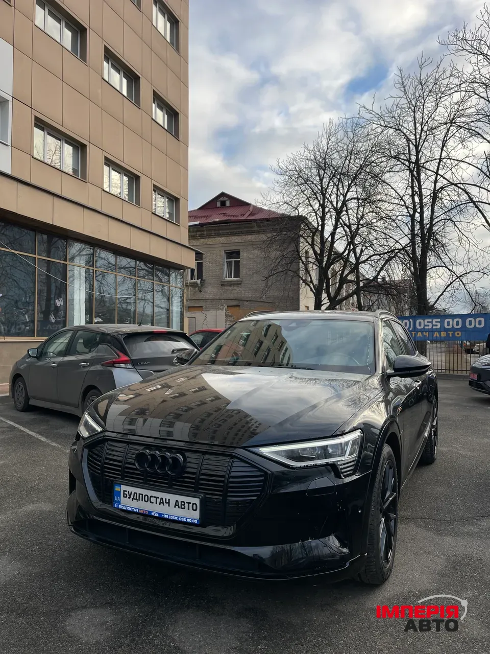 Audi e-tron - фото 7