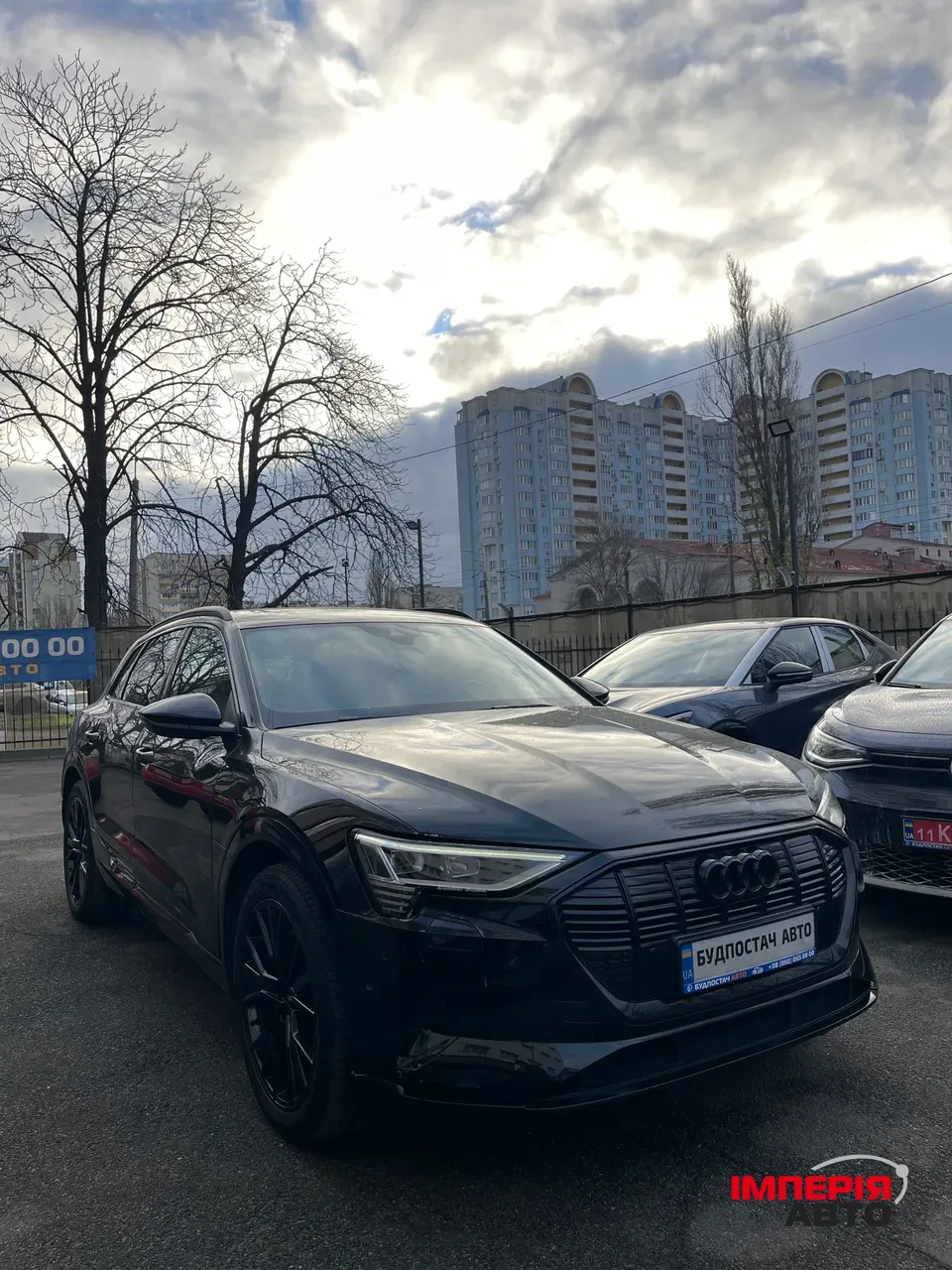 Audi e-tron - фото 2