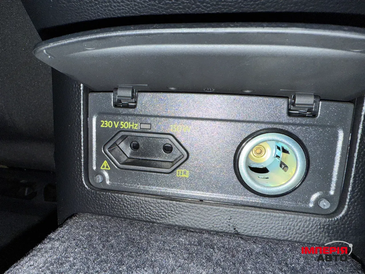 Volkswagen Passat - фото 14