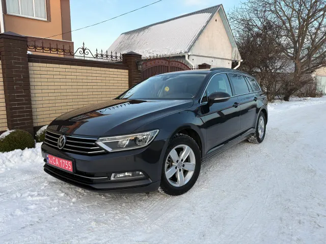 Volkswagen Passat - фото 2