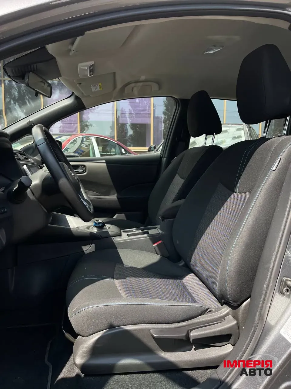 Nissan Leaf - фото 13