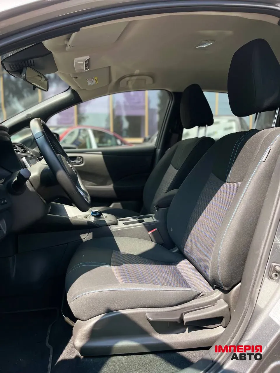 Nissan Leaf - фото 5