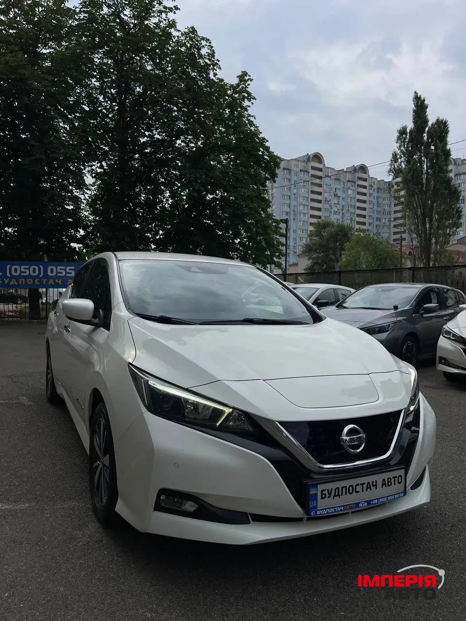 Nissan Leaf - фото 11