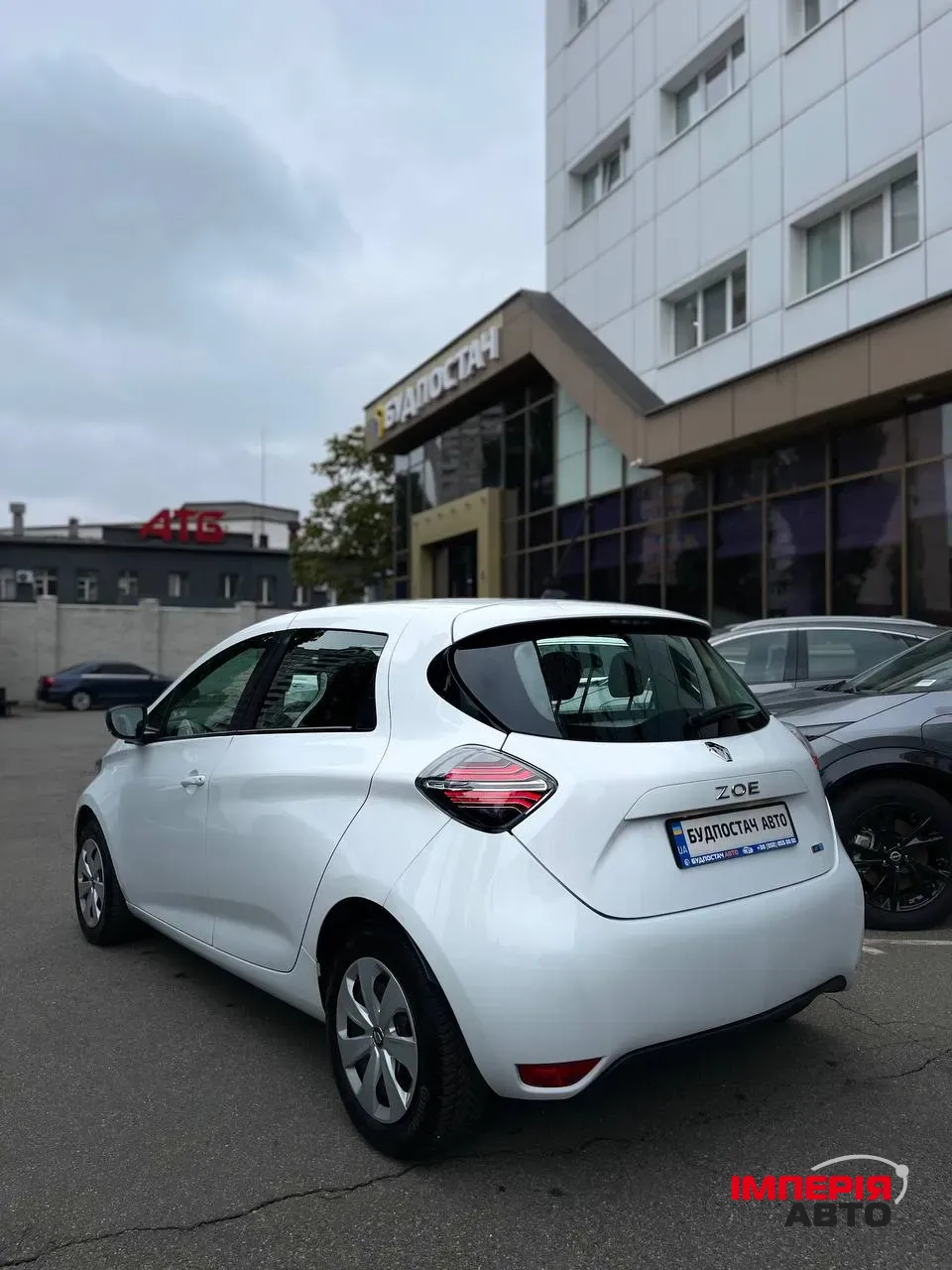 Renault ZOE - фото 3