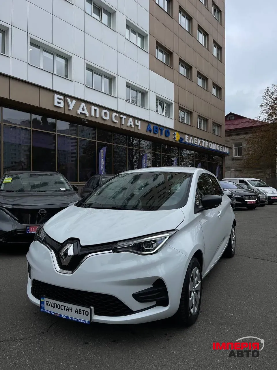 Renault ZOE - фото 1
