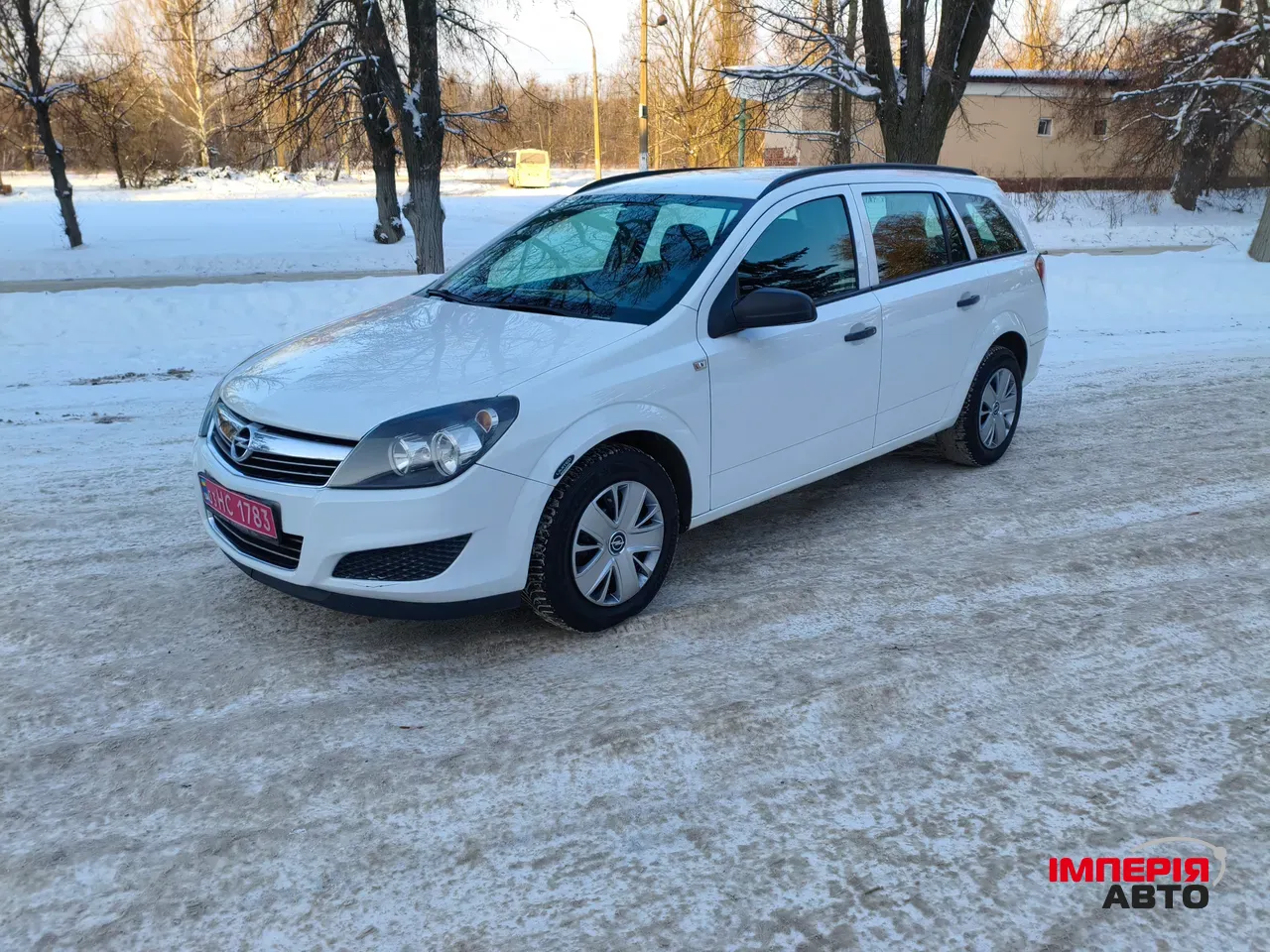 Opel Astra - фото 2