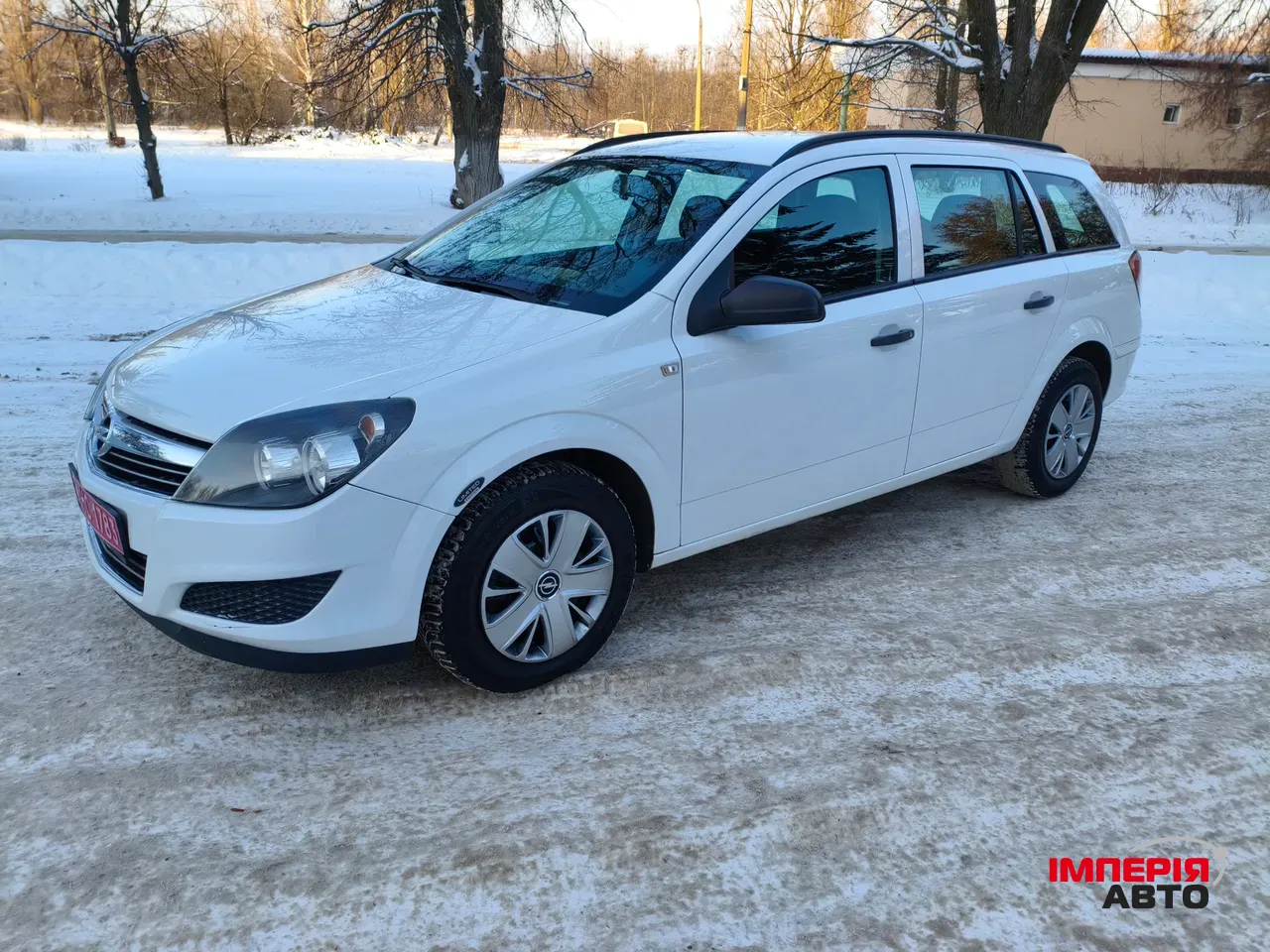 Opel Astra - фото 1