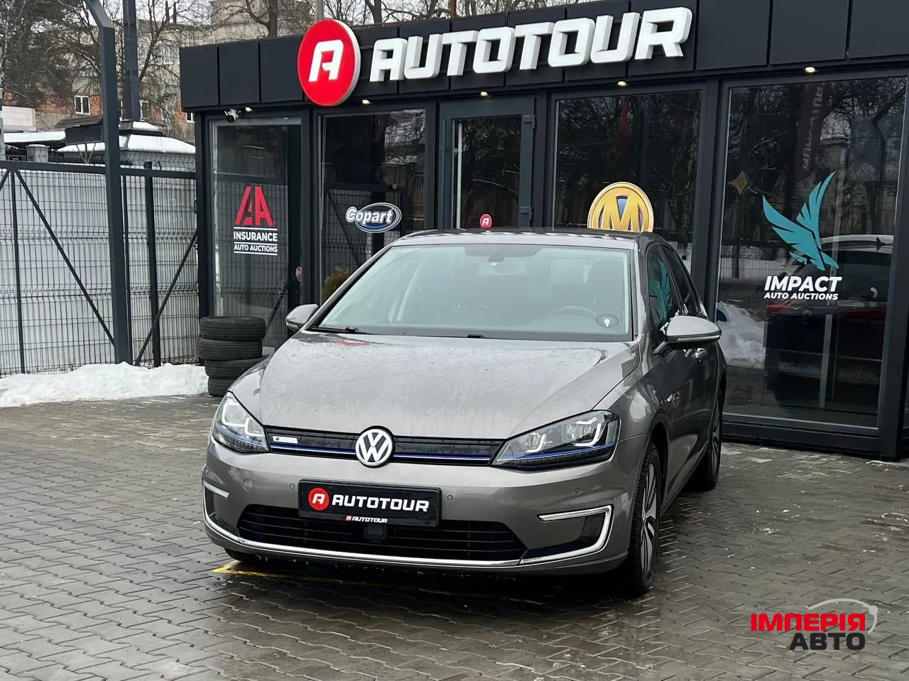 Volkswagen Golf - фото 1