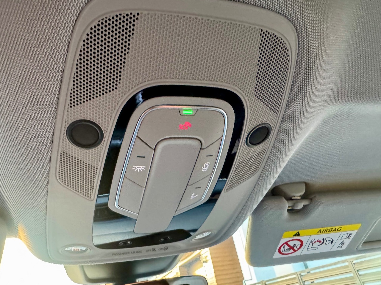 Audi e-tron - фото 66