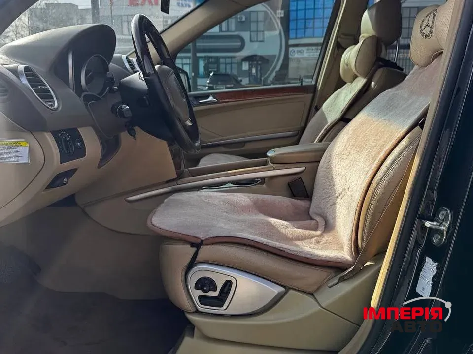 Mercedes-Benz M-Класс - фото 4