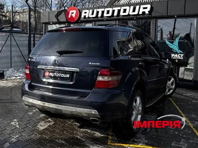 Mercedes-Benz M-Класс - фото 10