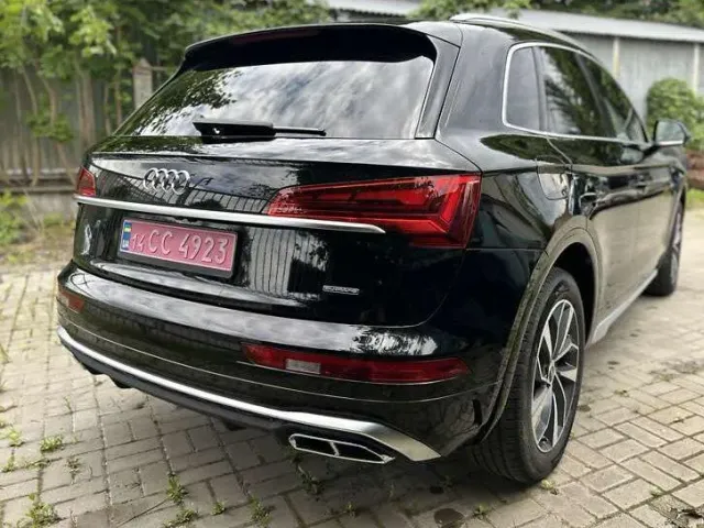 Audi Q5 - фото 4