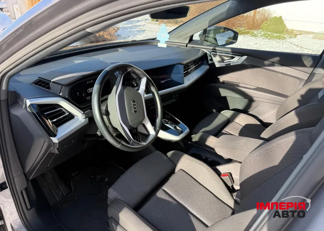 Audi Q4 e-tron - фото 5