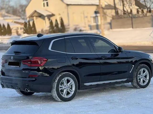 BMW X3 - фото 3