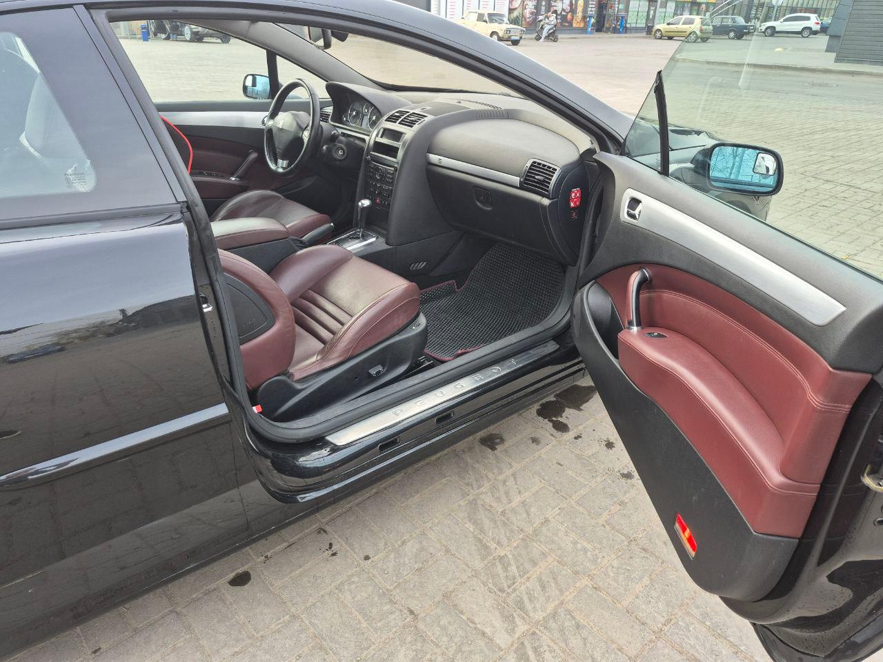 Peugeot 407 - фото 12