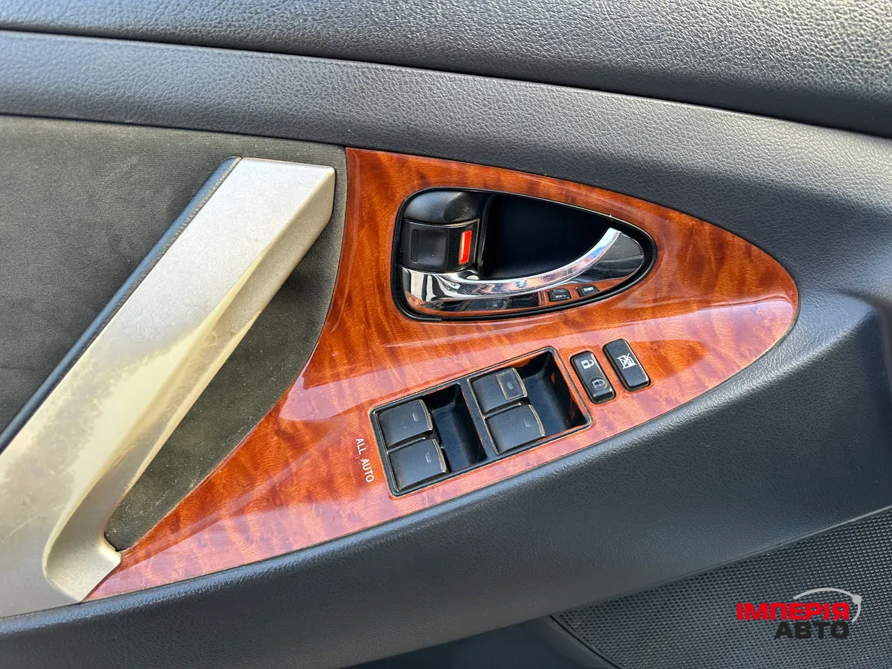 Toyota Camry - фото 25