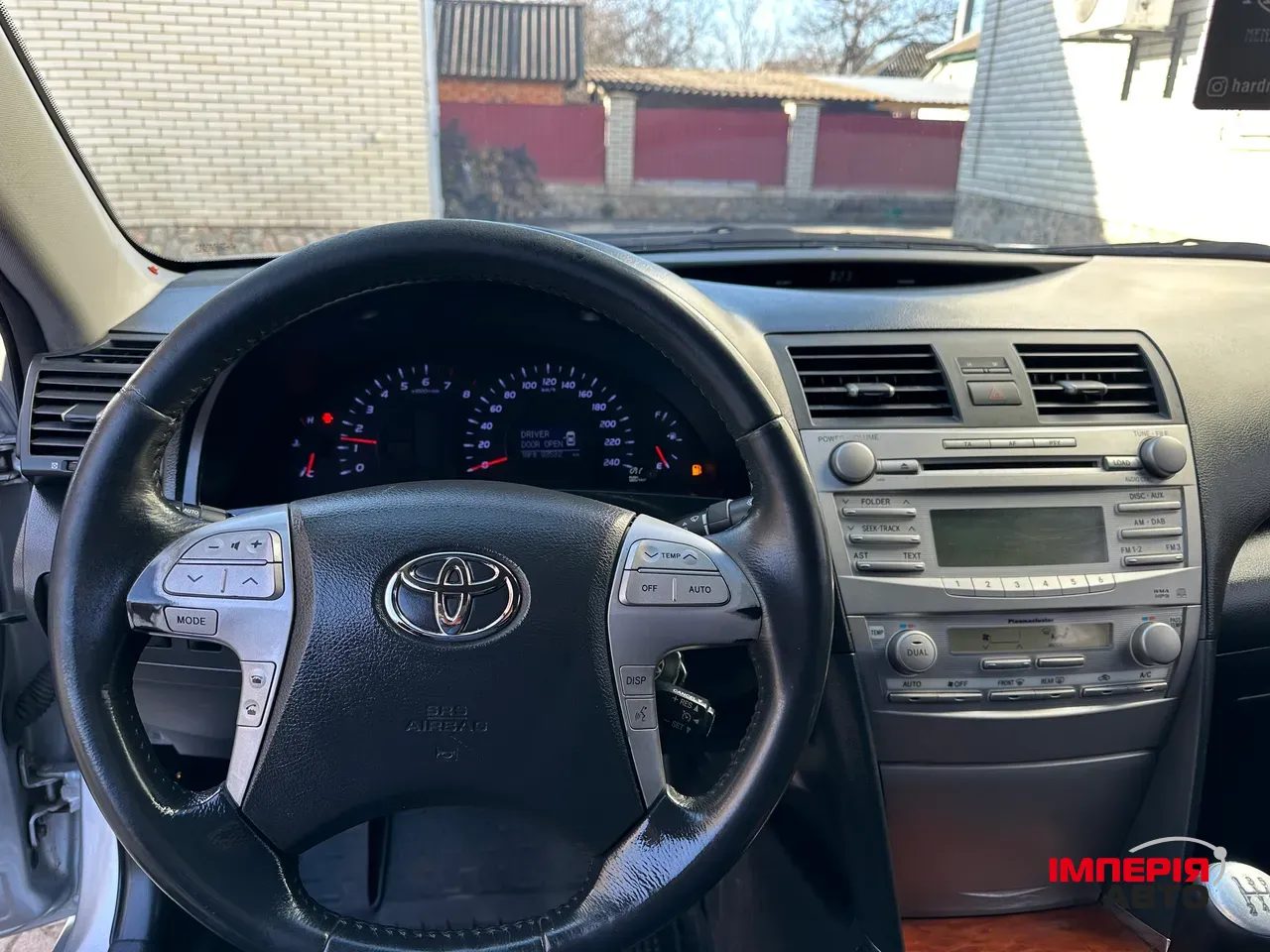 Toyota Camry - фото 23
