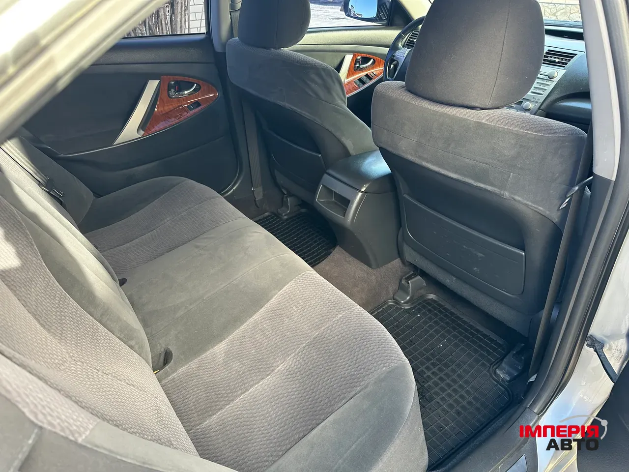 Toyota Camry - фото 16