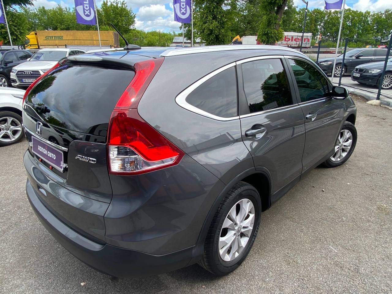 Honda CR-V - фото 12