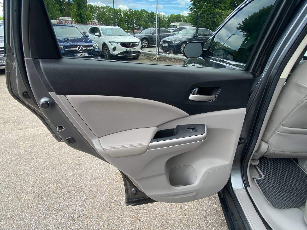 Honda CR-V - фото 26